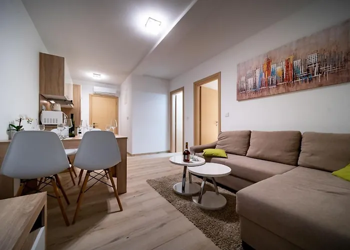 Apartments Arbis