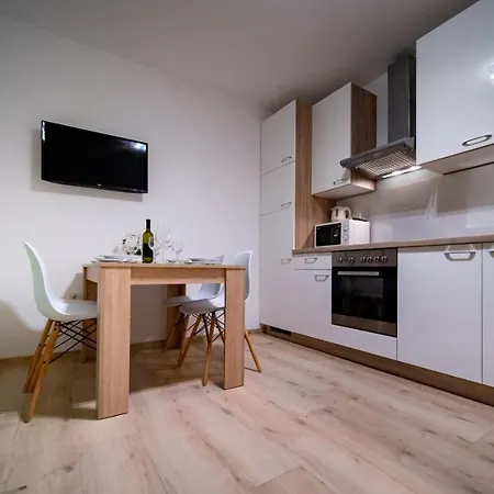 Apartments Arbis Lopar Exterior photo