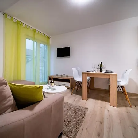 Apartments Arbis Lopar Exterior photo