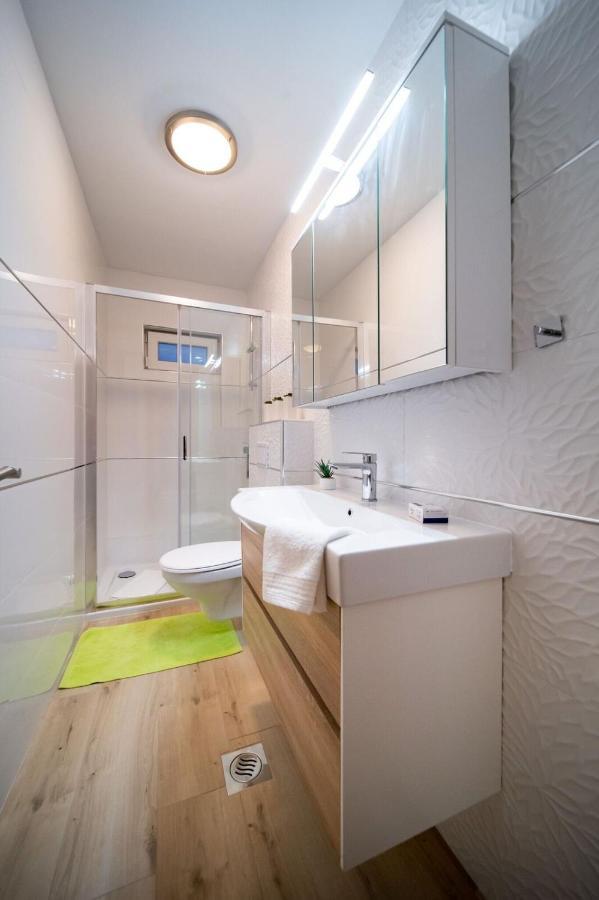 Arbis Apartment *